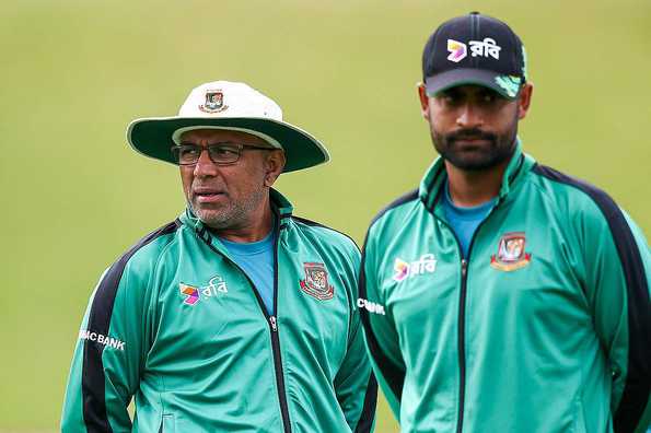 Chandika Hathurusingha took heart from the fact that Tamim Iqbal took responsibility for the team's poor show in Christchurch Chandika Hathurusingha took heart from the fact that Tamim Iqbal took responsibility for the team's poor show in Christchurch