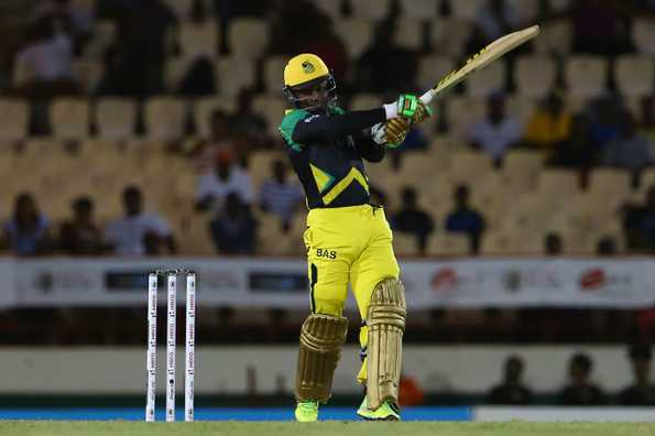 McCarthy led the chase with an unbeaten 61.