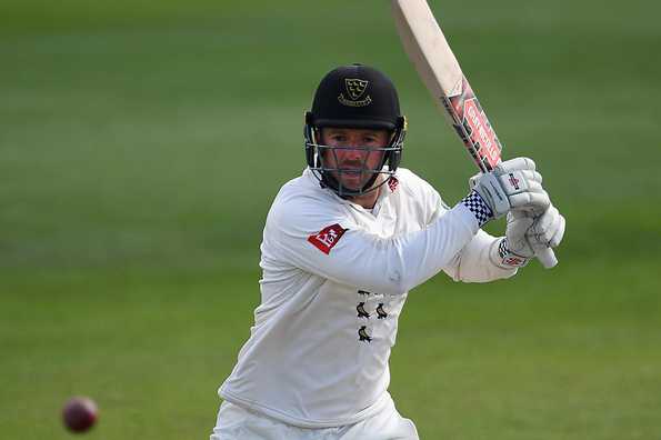 Chris Nash expressed his eagerness to work with Peter Moores, his former coach, again at his new club Chris Nash expressed his eagerness to work with Peter Moores, his former coach, again at his new club
