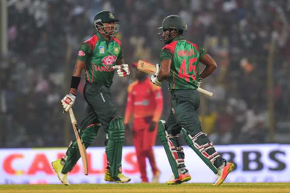 Imrul Kayes and Soumya Sarkar added 220 runs for the second wicket. Imrul Kayes and Soumya Sarkar added 220 runs for the second wicket.