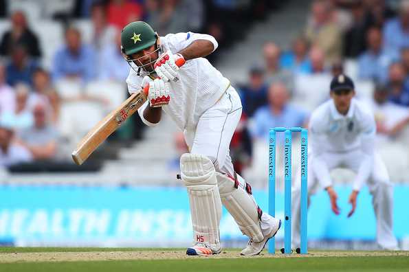 Sarfraz added vital runs for Pakistan in the morning session. Sarfraz added vital runs for Pakistan in the morning session.