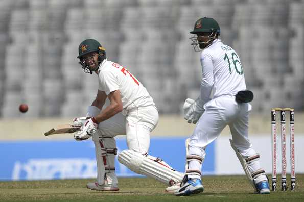 Ervine and Masvaure put on an unbeaten 73-run stand. Ervine and Masvaure put on an unbeaten 73-run stand.
