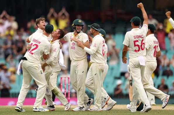 Australia chipped away till late in the day Australia chipped away till late in the day
