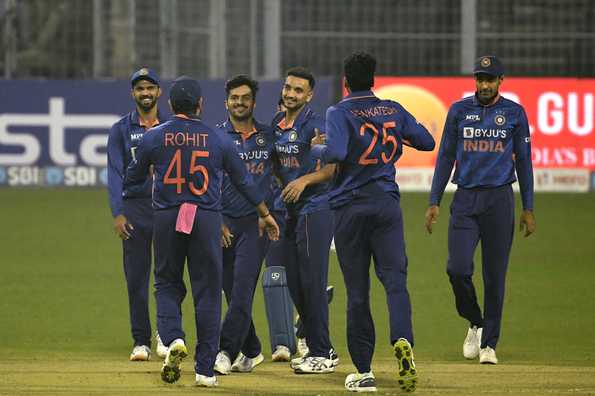 BCCI is likely to fall back to the previous arrangement of appointing team managers on series-by-series basis. BCCI is likely to fall back to the previous arrangement of appointing team managers on series-by-series basis.