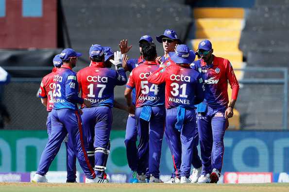 In the congested mid-table of the IPL 2022 points table, Delhi Capitals and Sunrisers Hyderabad are separated by just two points but as many spots In the congested mid-table of the IPL 2022 points table, Delhi Capitals and Sunrisers Hyderabad are separated by just two points but as many spots