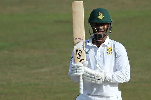 Zondo showed a level of patience that earned 130 dot balls from the 166 he faced Zondo showed a level of patience that earned 130 dot balls from the 166 he faced