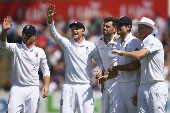 James Anderson, Ian Bell and Joe Root were the stars on Day 3. James Anderson, Ian Bell and Joe Root were the stars on Day 3.