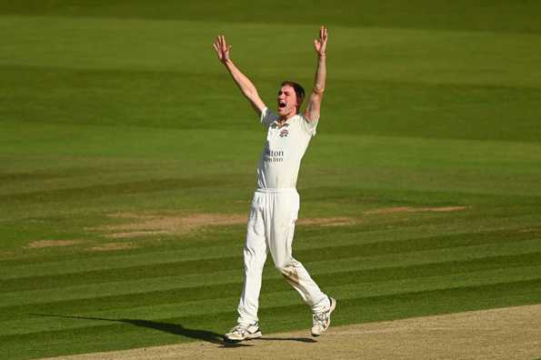 George Balderson and Will Williams snared up 9 of the 10 wickets to bowl out Essex for 59 George Balderson and Will Williams snared up 9 of the 10 wickets to bowl out Essex for 59