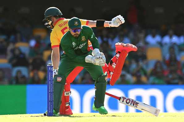 Nurul Hasan suffered the finger fracture on the tour of Zimbabwe.