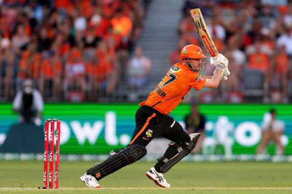 Turner smashed 84 off just 47 balls. Turner smashed 84 off just 47 balls.