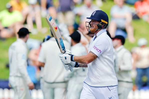 Ben Stokes fell while attempting to pull a short ball from Neil Wagner in the second session Ben Stokes fell while attempting to pull a short ball from Neil Wagner in the second session