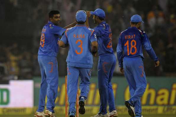 India will hope to extend their dominance against Sri Lanka.