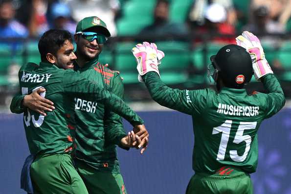 Shakib Al Hasan and Mehidy Hasan shared six wickets Shakib Al Hasan and Mehidy Hasan shared six wickets