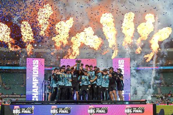 This is Heat's second BBL trophy, and also the first defeat for Sixers in a home BBL final. This is Heat's second BBL trophy, and also the first defeat for Sixers in a home BBL final.