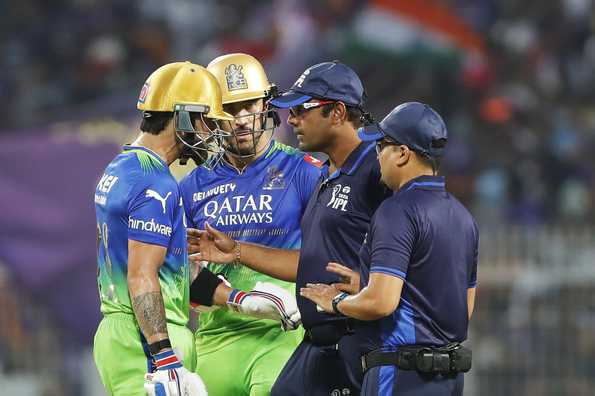 Kohli was not happy with the third umpire's decision, and made it known Kohli was not happy with the third umpire's decision, and made it known