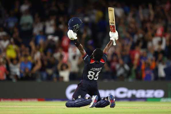 Aaron Jones smashed 10 sixes in his innings. Aaron Jones smashed 10 sixes in his innings.