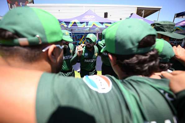 "I kind of felt that there's going to be a good vibe there tomorrow. So that's going to be exciting for us" - Gary Kirsten "I kind of felt that there's going to be a good vibe there tomorrow. So that's going to be exciting for us" - Gary Kirsten