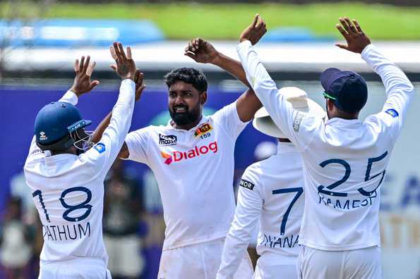 Prabath Jayasuriya continued his love affair with Galle through another dominant spell Prabath Jayasuriya continued his love affair with Galle through another dominant spell
