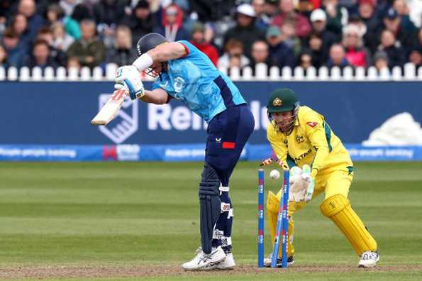 Jamie Smith was bowled by Glenn Maxwell Jamie Smith was bowled by Glenn Maxwell