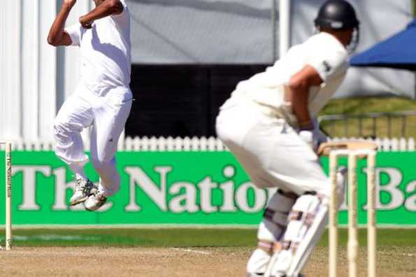 Vernon Philander (L) of South Africa bowls during day three of their second five day Test match against New Zealand at Seddon Park in Hamilton, on March 17. Philander produced the best figures of his remarkable early career for S.Africa to wrap up the Test by nine wickets inside three days. Vernon Philander (L) of South Africa bowls during day three of their second five day Test match against New Zealand at Seddon Park in Hamilton, on March 17. Philander produced the best figures of his remarkable early career for S.Africa to wrap up the Test by nine wickets inside three days.