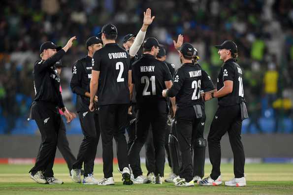 New Zealand have a good chance of strengthening their position New Zealand have a good chance of strengthening their position