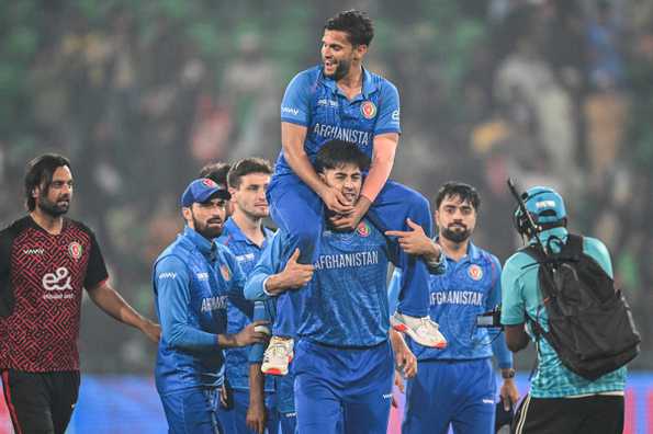 England fell short by 8 runs. England fell short by 8 runs.