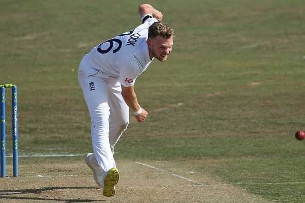 Essex pacer Sam Cook has been handed his maiden Test call-up Essex pacer Sam Cook has been handed his maiden Test call-up