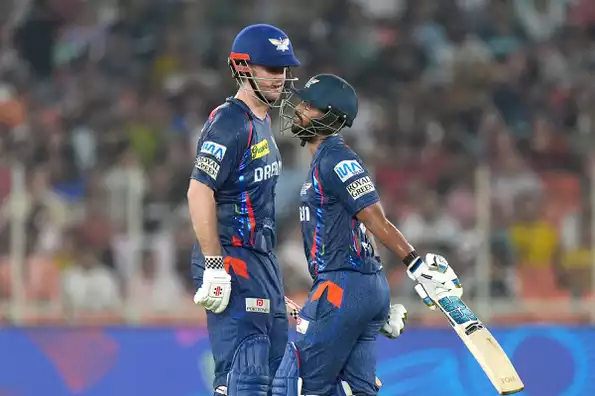 Mitchell Marsh and Nicholas Pooran put GT's bowlers to the sword in Ahmedabad Mitchell Marsh and Nicholas Pooran put GT's bowlers to the sword in Ahmedabad