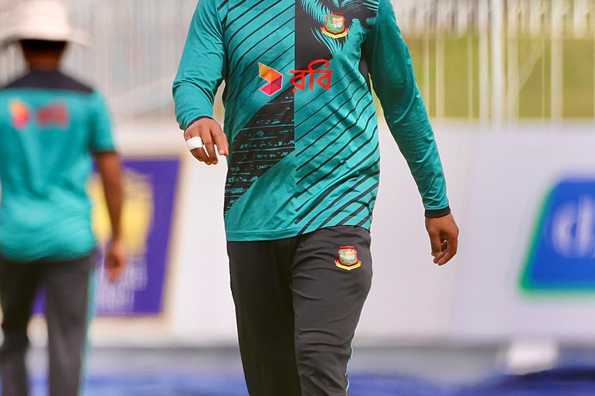 Najmul injured his finger while practicing slip catching.