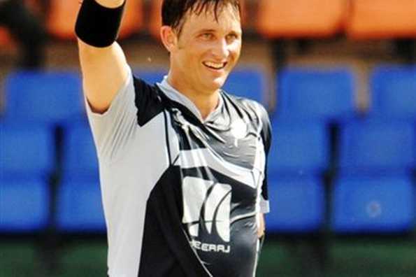 New Zealand paceman Shane Bond during a tri-series match in Colombo on September 8. New Zealand will need a remarkable reversal of form if they are to emerge as serious contenders in the Champions Trophy and reverse their tumbling world status. New Zealand paceman Shane Bond during a tri-series match in Colombo on September 8. New Zealand will need a remarkable reversal of form if they are to emerge as serious contenders in the Champions Trophy and reverse their tumbling world status.
