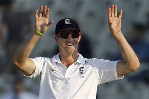 England's captain Kevin Pietersen gestures on the fourth day of the second test cricket match against India in Mohali December 22, 2008. REUTERS/Adnan Abidi England's captain Kevin Pietersen gestures on the fourth day of the second test cricket match against India in Mohali December 22, 2008. REUTERS/Adnan Abidi